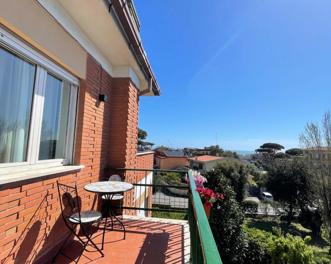 Kesya Seaview Apartment - Attico - 50Mt Dal Mare アンツィオ エクステリア 写真