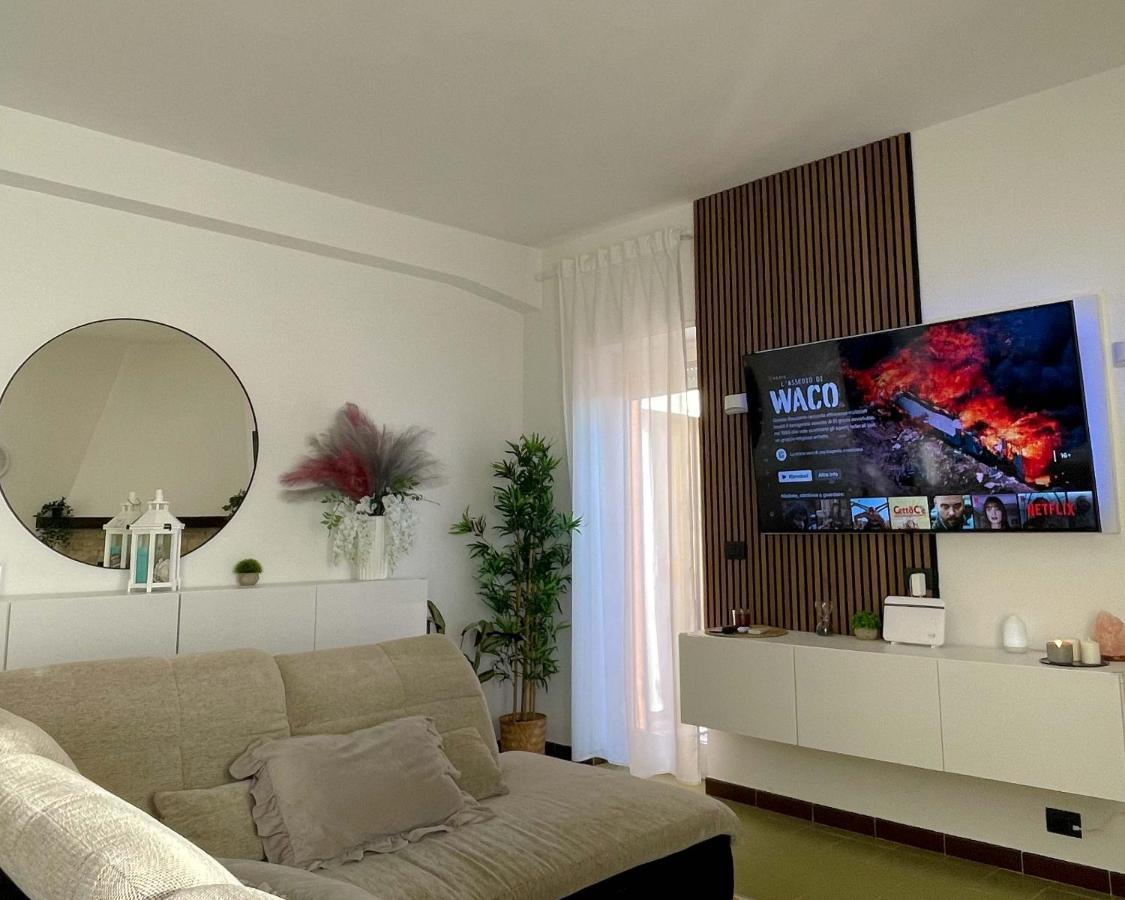 Kesya Seaview Apartment - Attico - 50Mt Dal Mare アンツィオ エクステリア 写真